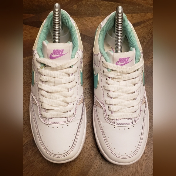 Nike Gamma Force Women's Size 5 White/Mint Green/Lavender - Picture 13 of 15